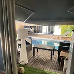 Dans De Bien Etre Avec Jacuzzi Et Piscine Chauffee *