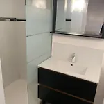 Dans De Bien Etre Avec Jacuzzi Et Piscine Chauffee