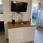 Dans De Bien Etre Avec Jacuzzi Et Piscine Chauffee Apartman