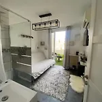아파트 Dans De Bien Etre Avec Jacuzzi Et Piscine Chauffee *
