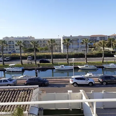 Exceptionnel 3 De Plein Pieds Pouvant Accueillir Jusqu A 8 Personnes A 2 Pas De La Et Du Centre Dans De Bien Etre Avec Jacuzzi Et Piscine Chauffee Palavas-les-Flots
