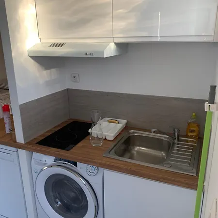 Exceptionnel 3 De Plein Pieds Pouvant Accueillir Jusqu A 8 Personnes A 2 Pas De La Et Du Centre Dans De Bien Etre Avec Jacuzzi Et Piscine Chauffee Apartment Palavas-les-Flots