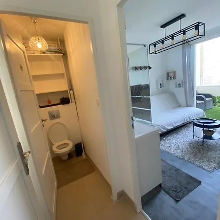 Exceptionnel 3 De Plein Pieds Pouvant Accueillir Jusqu A 8 Personnes A 2 Pas De La Et Du Centre Dans De Bien Etre Avec Jacuzzi Et Piscine Chauffee * Palavas-les-Flots