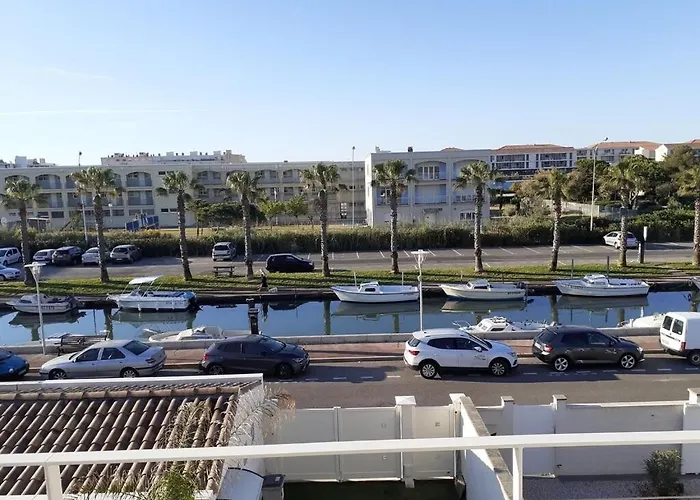 Logement Dans Une Residence De Bien Etre Avec Jacuzzi Et Piscine Chauffee Палава-ле-Фло