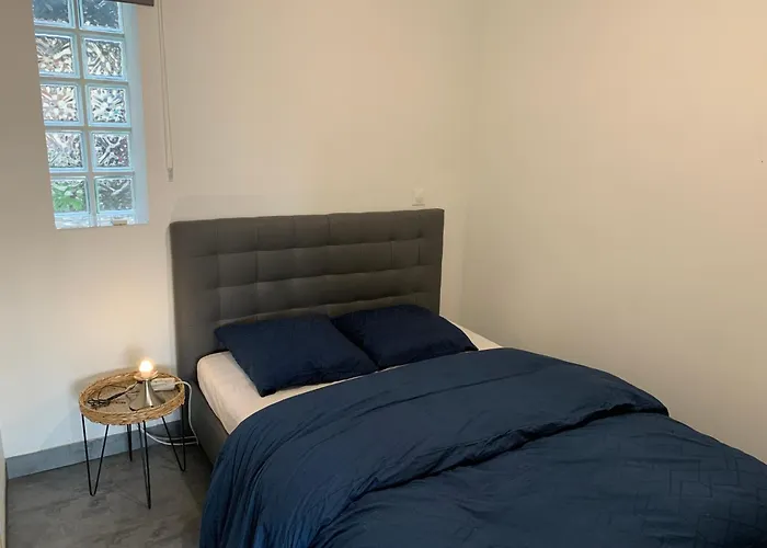 Logement Dans Une Residence De Bien Etre Avec Jacuzzi Et Piscine Chauffee Палава-ле-Фло